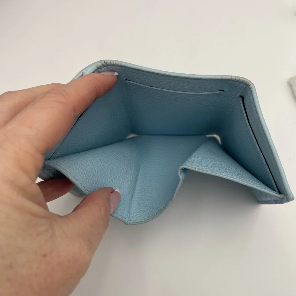 Louis Vuitton rare lock Light mini Blue Wallet - Picture 15 of 16
